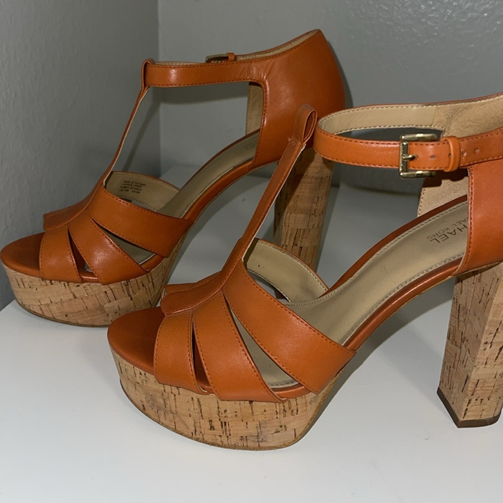 Michael Kors Tan Cork Platform T-Strap Heels - Picture 4 of 4